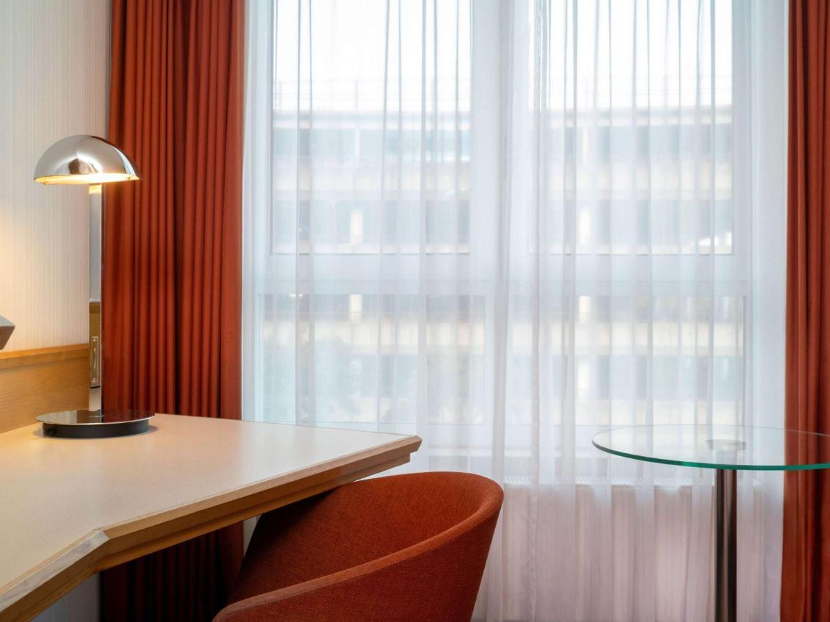 Moevenpick Hotel Nuernberg Airport Bagian luar foto