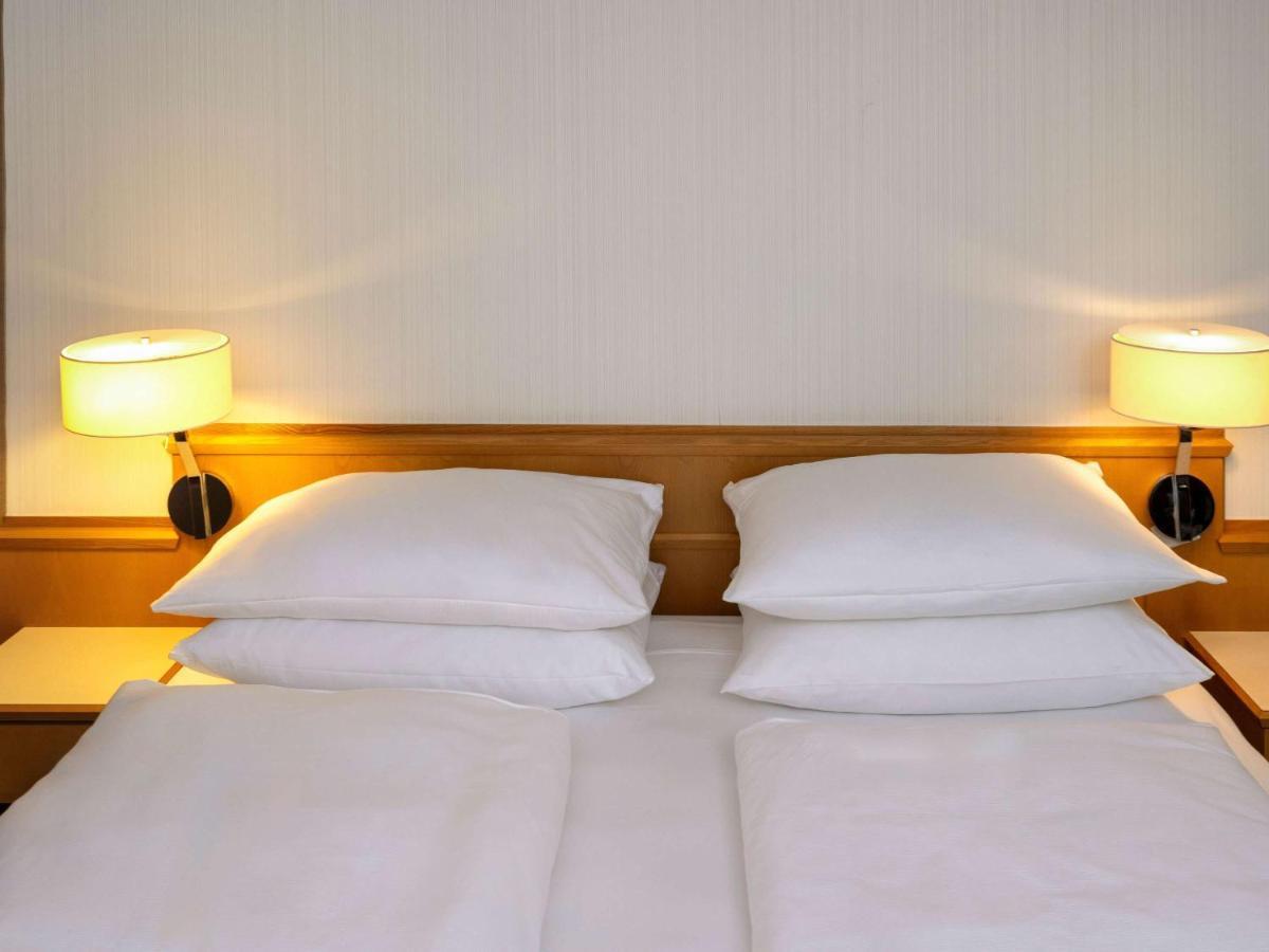 Moevenpick Hotel Nuernberg Airport Bagian luar foto