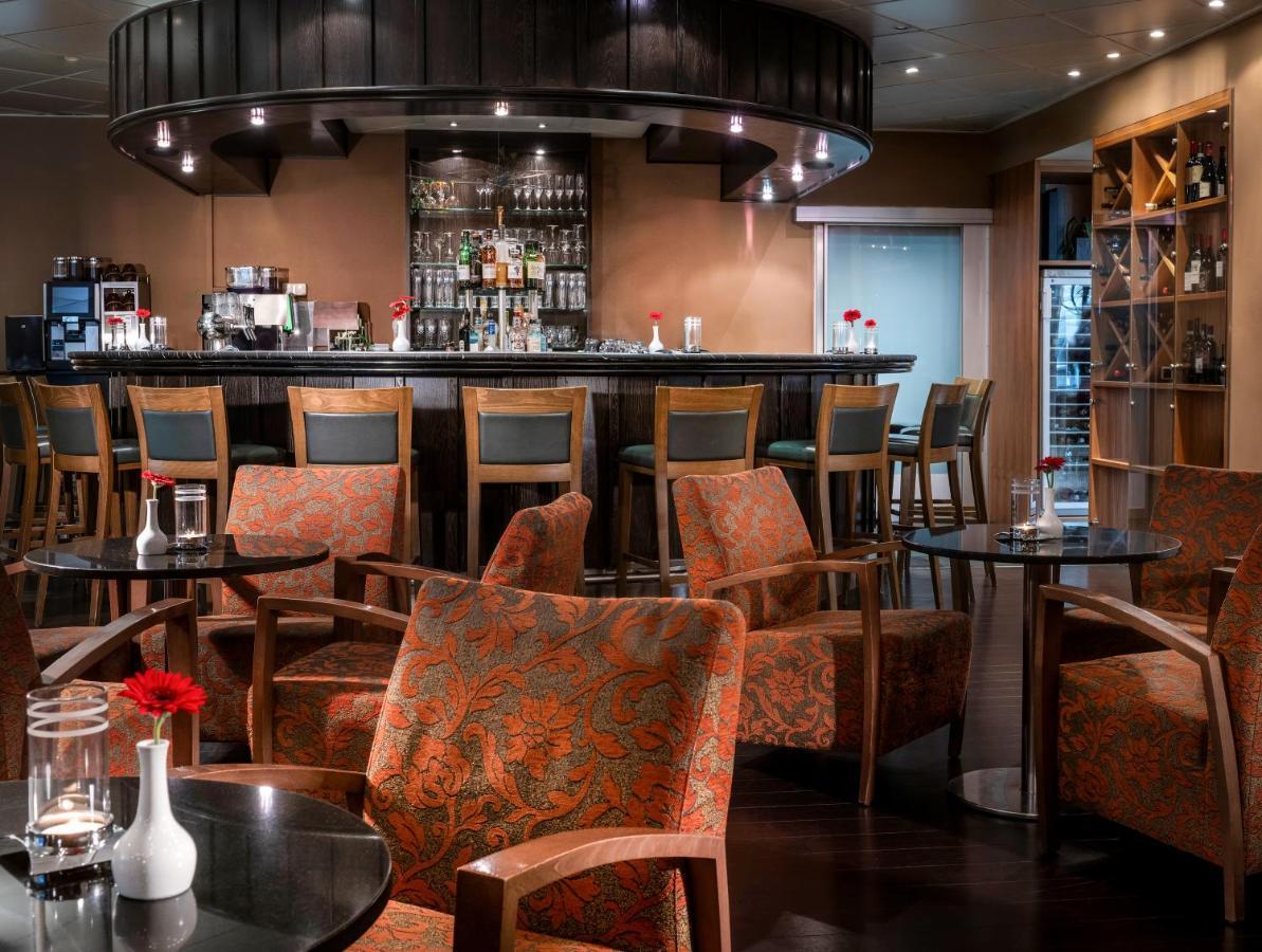 Moevenpick Hotel Nuernberg Airport Bagian luar foto