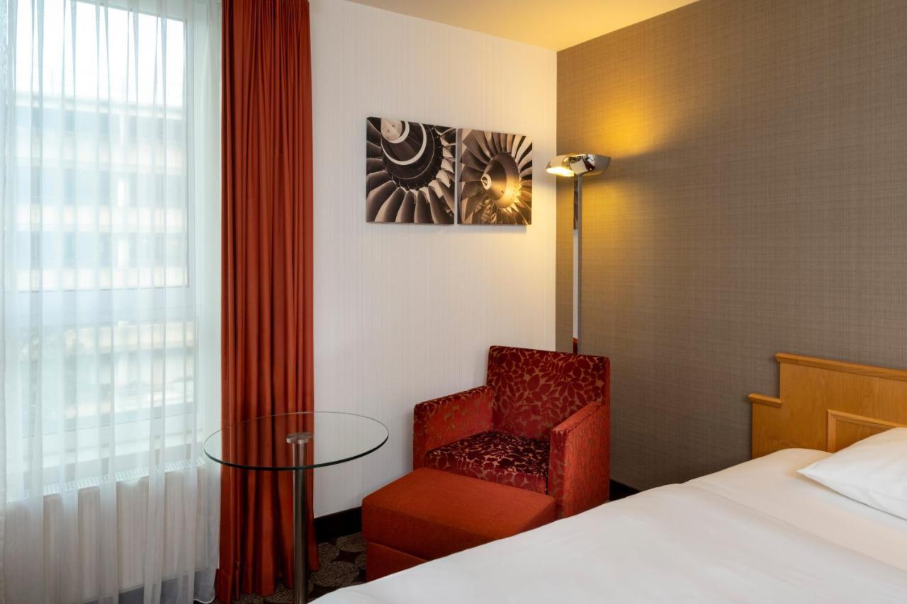 Moevenpick Hotel Nuernberg Airport Bagian luar foto
