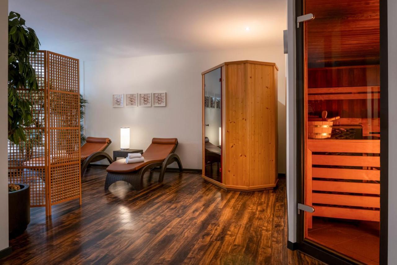 Moevenpick Hotel Nuernberg Airport Bagian luar foto