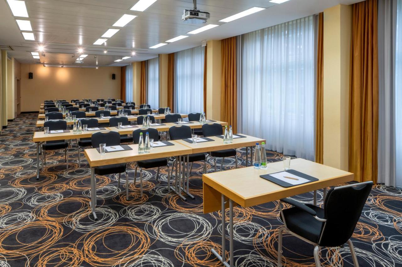 Moevenpick Hotel Nuernberg Airport Bagian luar foto