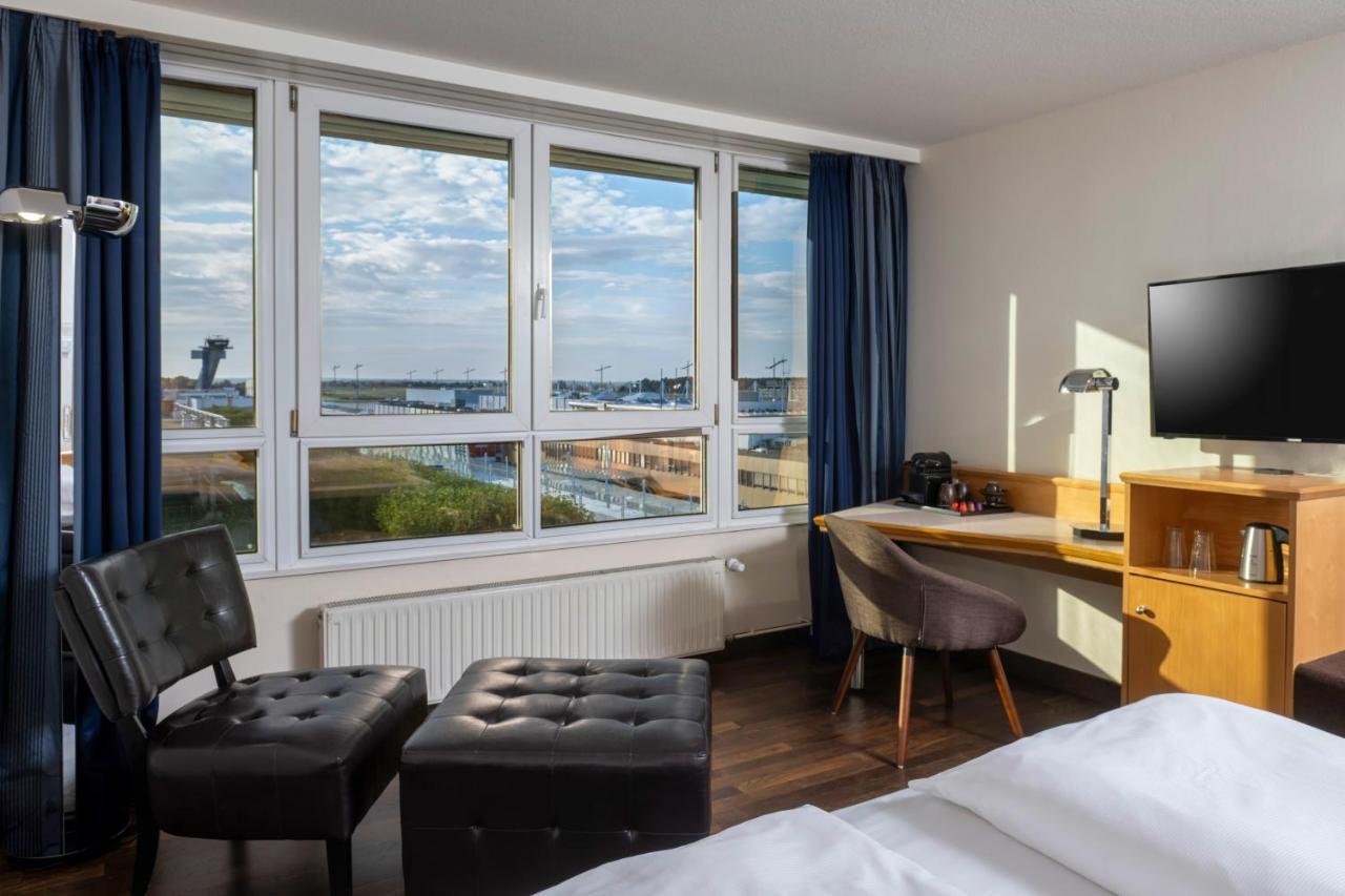 Moevenpick Hotel Nuernberg Airport Bagian luar foto